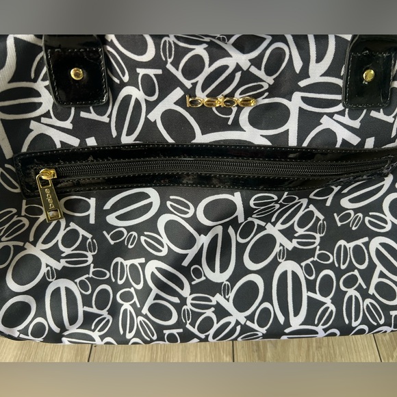 Bebe Carry On Bag Black White Logo Roller Giselle Duffle Luggage - Picture 4 of 15